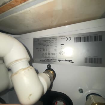 Yeni Kombim Garanti Kapsamında Olmasına Rağmen 2700 TL Ücretli Servis İadesi Talebi