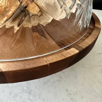 Ahşap Ve Cam Sunumluğun Kısa Sürede Çatlaması Ve Değişim Talebi