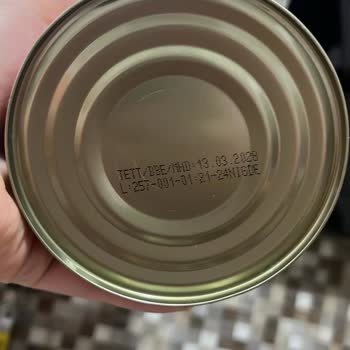 Tukaş Salçasının İçindeki Çöp Ve Küf Sorunu