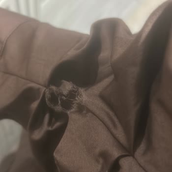 Seçil Store’da Yırtılan Elbisenin Tamir Edilerek Geri Gönderilmesi Ve İade Talebi