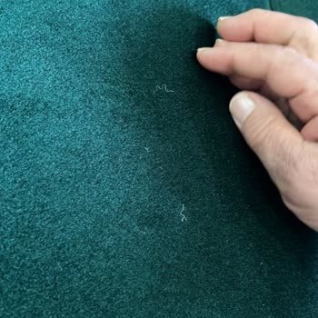 Yeni Aldığım Koltuk Takımında Lekeler Ve Tüylenme Sorunları Nedeniyle Değişim Talebi