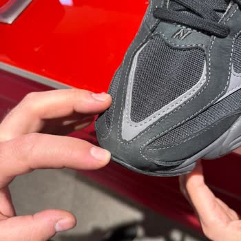 Yeni Alınan New Balance Ayakkabısının Kısa Sürede Deforme Olması Ve İade Talebi