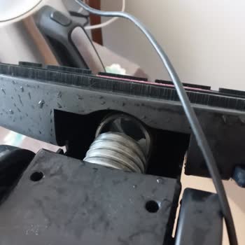 Samsung Toz Torbasız Süpürge Hortumunun Yırtılması Ve Garanti Talebi