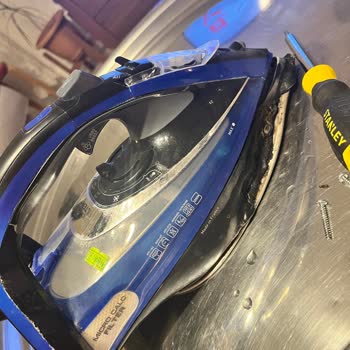 Tefal Ütüsünde Duman Çıkması Ve Yangın Tehlikesi