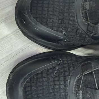 Lumberjack Ayakkabımda Üretim Çatlaması İçin Değişim Talebi