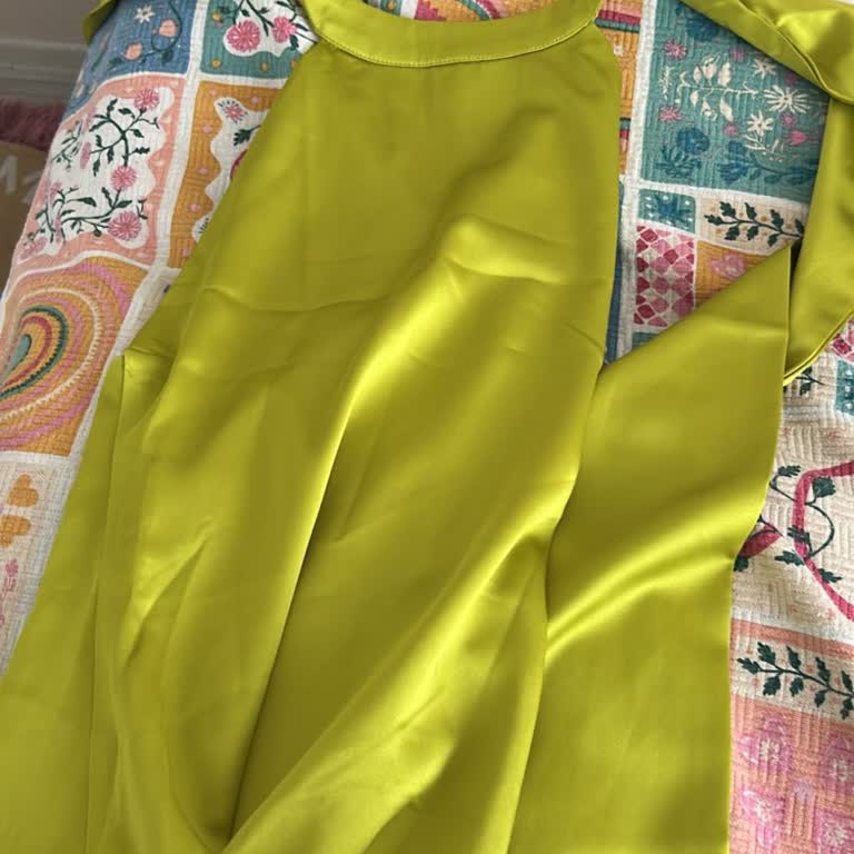 Yanlış Elbise Gönderimi Ve 10 Gün Cevapsızlık Nedeniyle Para İadesi Talebi