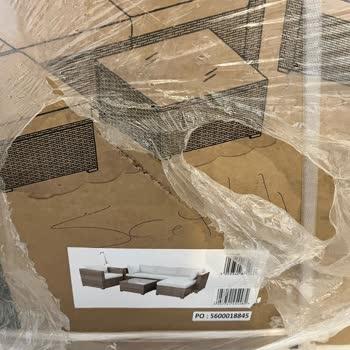 Üçlü Koltuk Eksik, Koçtaş Müşteri Hizmetleri Çözüm Sunmuyor