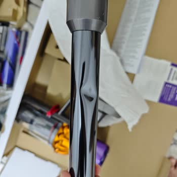 Dyson Süpürgesinin Darbe Almış Ve Tozlu Borusu Nedeniyle Epttavm İade Sürecinde İletişim Sorunu