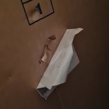 N11’den Gelen Hasarlı Buzdolabı İçin Acil Değişim Talebi