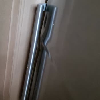 N11’den Gelen Hasarlı Buzdolabı İçin Acil Değişim Talebi