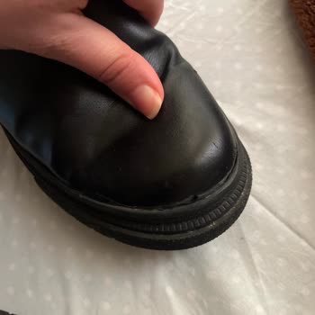 Us Polo Botta Tekrarlayan Deri Çatlamaları Ve Mağaza İlgisizliği Nedeniyle İade Talebi