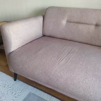 Kısa Sürede Çökme Ve Ses Çıkan Koltuk Takımının Değişimini Talep Ediyorum