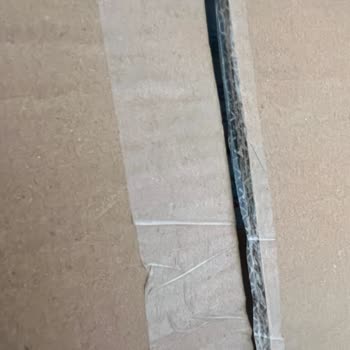 E-bebek Kargoda Açılmış Koli Ve Eksik Islak Mendil Şikayeti