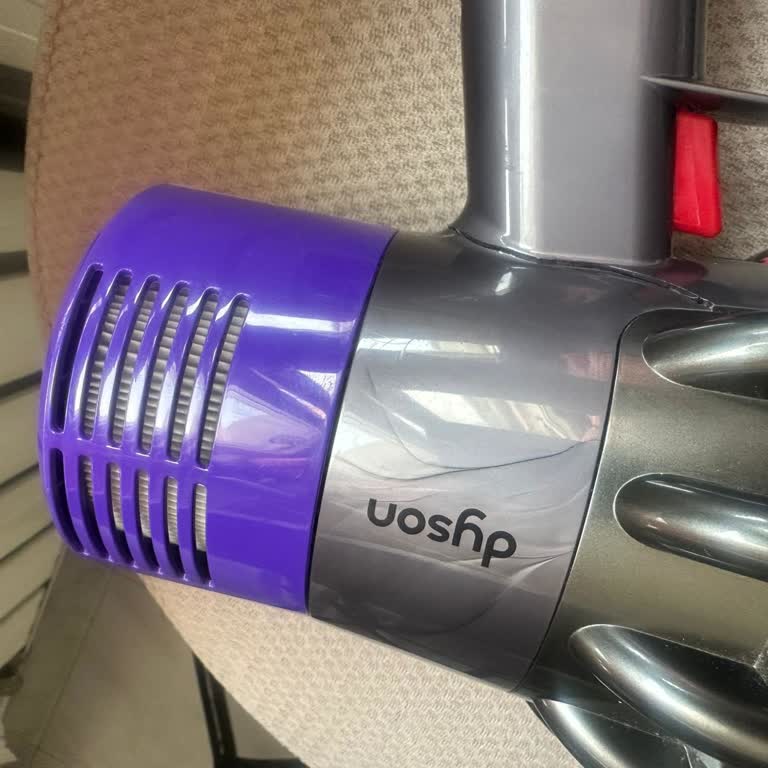 Dyson V10 Süpürgemde Tekrarlanan Arızalar Ve Aksayan Servis Süreci Nedeniyle Değişim Talebi