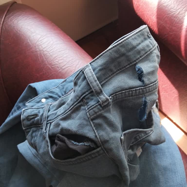 Kapıda Nakit Ödeme Sonrası Yanlış Ürün Ve Faturasız Gönderi: Tam İade Talebi