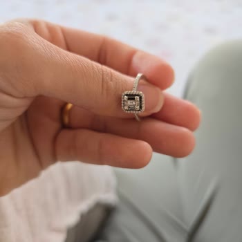 Baget Yüzüğümde Taş Düşmesi Ve Ücretsiz Tamir Talebi