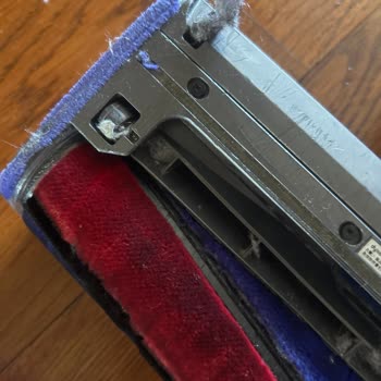 Dyson Süpürgelerinde Fırça Kirlenmesi Tasarım Hatası