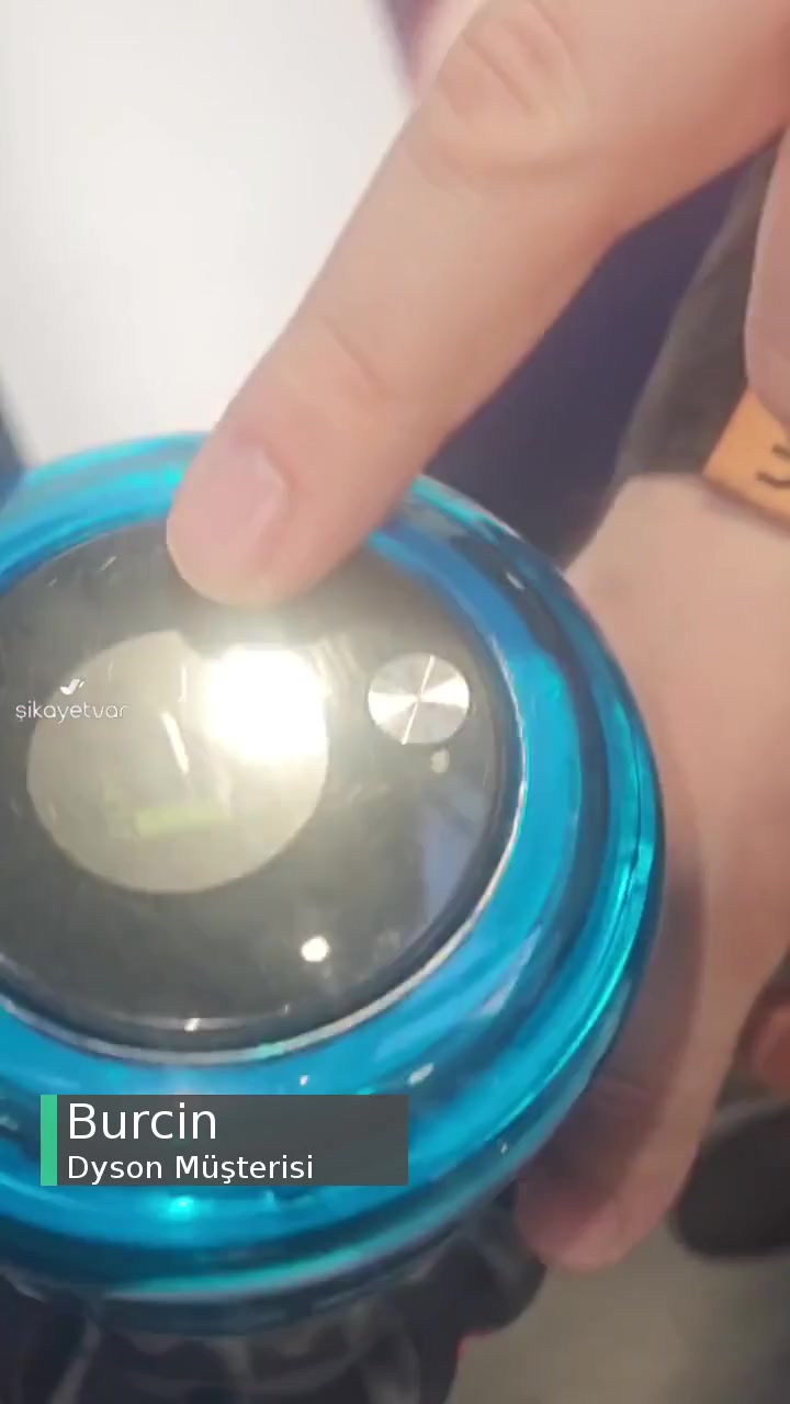 Dyson V15 Süpürge Mağduriyeti videonun kapak resmi