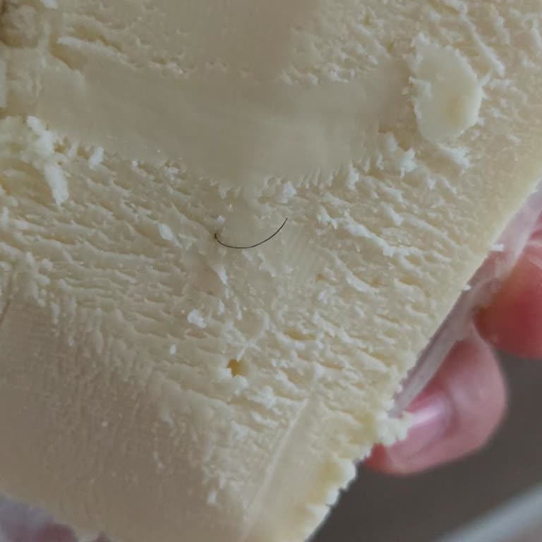 Tarım Kredi Kaşar Peynirinde Yabancı Kıl Bulunması