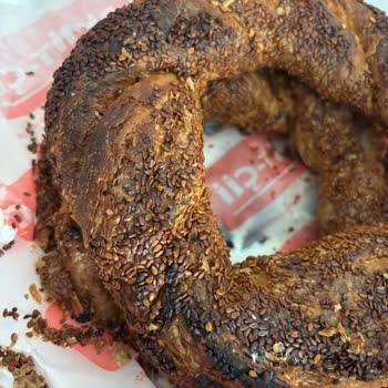 Simit-Çii | Bursa Hem Hijyen Hem De Kalite Açısından Kabul Edilebilir Bulmuyorum