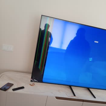 Kırık Televizyonun Değişim Talebi Reddedildi Ve Tüketici Hakları İhlâl Edildi