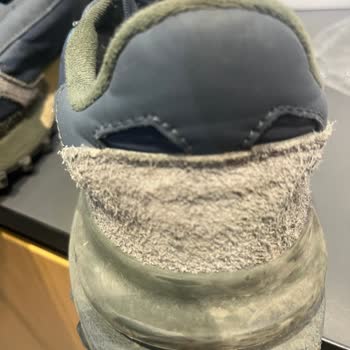 Lacoste Ayakkabısının Erken Renk Solması Ve Çökme Sorunu Mağaza Tarafından Cevapsız Kaldı