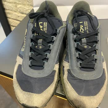 Lacoste Ayakkabısının Erken Renk Solması Ve Çökme Sorunu Mağaza Tarafından Cevapsız Kaldı