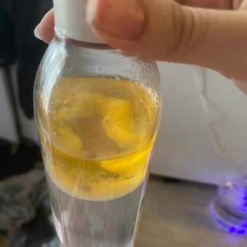 Garnier Makyaj Temizleme Suyunda Bozulma Ve Ciltte Sivilce Oluşumu