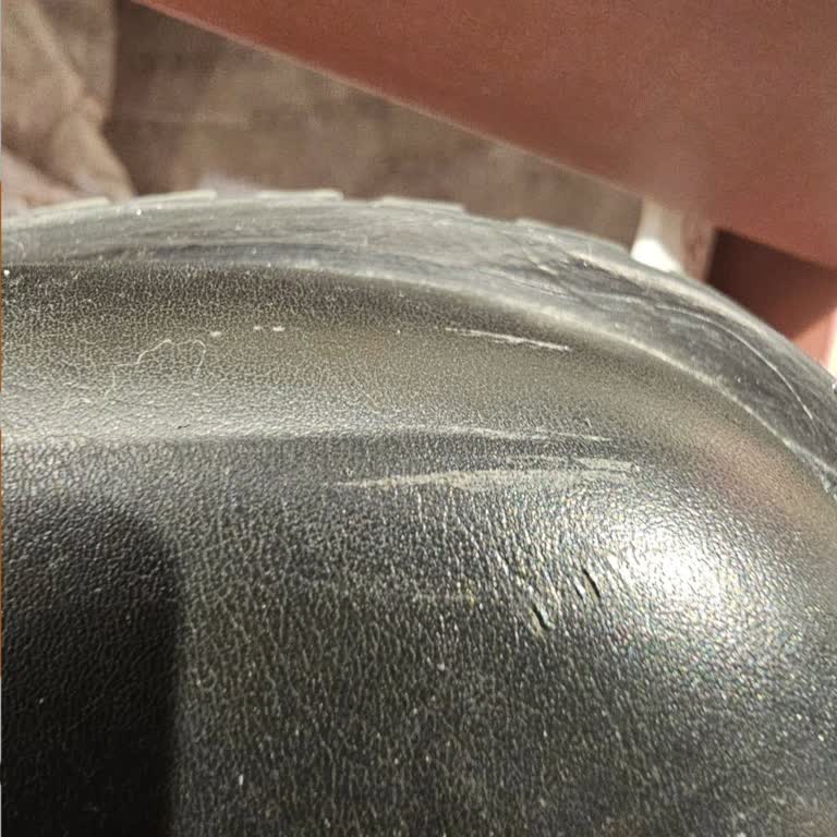 Derimod Botunda Deri Çözülmesi Ve Haksız Kullanıcı Hatası İddiaları