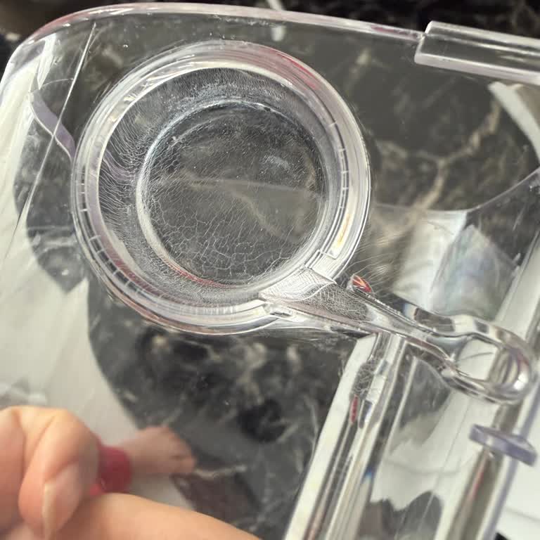 Philips Latte GO Süt Haznesi Çatladı, Garanti Kapsamında Değişim Talebi