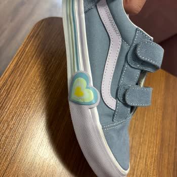 Boyner'den Kullanılmış Vans Ayakkabı Gönderildi, Hijyen Endişesi