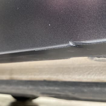 Toyota Bayisi Servisinde Davlumbaz Keçesi Hasar Gördü, Sorumluluk Reddedildi