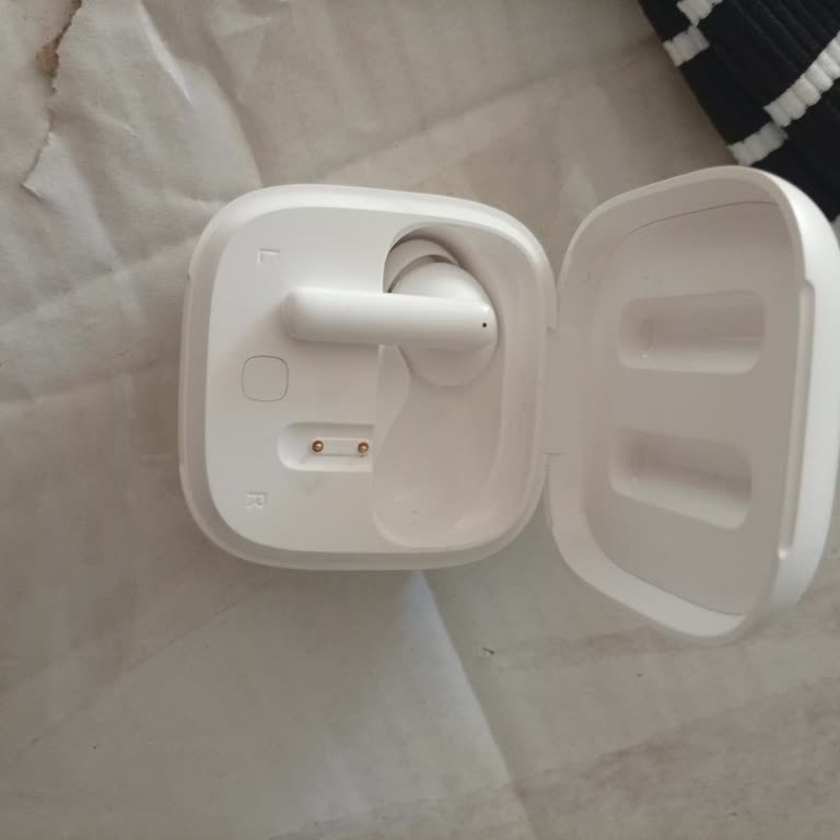 Kayıp Sağ Kulaklık Tek Parça Ücretli Çözüm Talebi