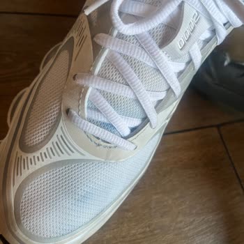 Ayakkabının Çorap Boyasıyla Renk Değiştirmesi Ve Değişim Talebi