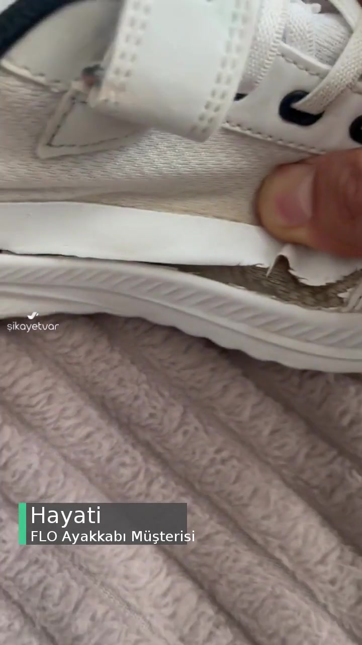FLO Mağazası Satmış Olduğu 1 Aylık Sıkıntılı Ayakkabının Arkasında Durmuyor! videonun kapak resmi