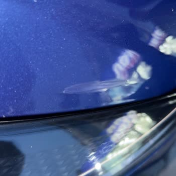 Renault Çetaş Bağcılar’dan Hatasız Söylenen Clio’da Gizli Kaput Düzeltme İzleri