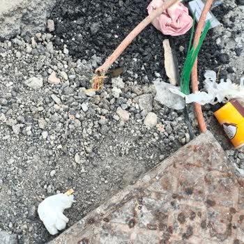 Etimesgut Belediyesi Açıkta Bırakılan Kablolar Çocukları Ve Araçları Tehlikeye Atıyor