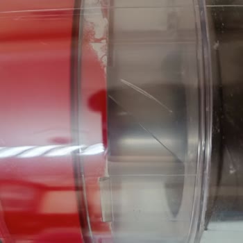 Dyson Kablolu Süpürge Servis Sonrası Aynı Arıza Ve Yeni Hasarlarla İade Talebi