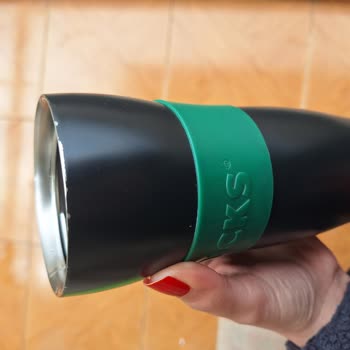 Starbucks Termosunun Sıcak Tutma Sorunu Ve Boya Aşınması Nedeniyle İade Talebi