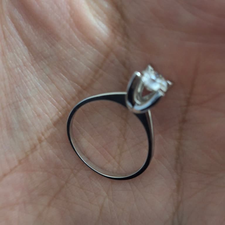 Lizay Mağazasından Aldığım Tektaş Yüzükte Marka İbresi Bulunmaması Ve Cevapsız İletişim