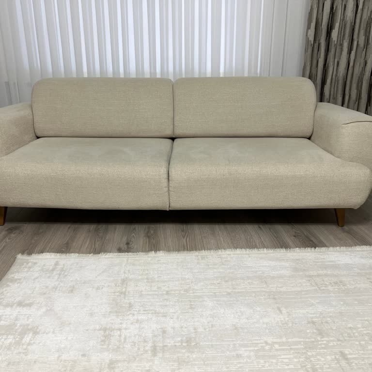 Kelebek Mobilya Ümraniye Şubesinde Çöken Koltuklar Ve Kırılan Ayak İçin Garanti Reddedildi