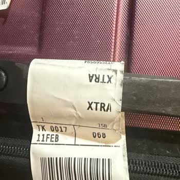 Kırık Valiz Ve Kanada’da Mağaza Yokluğu Nedeniyle Hızlı Çözüm Talebi