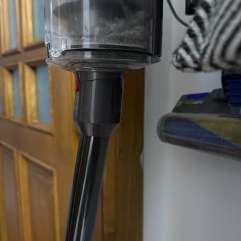 Dyson V15 Borusundaki Salınma Problemi Ücretsiz Değişim Talebi