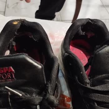 İki Yıllık Garanti Altındaki Spor Ayakkabının Bir Yılda Aşınması Ve Mağazanın İade Reddi