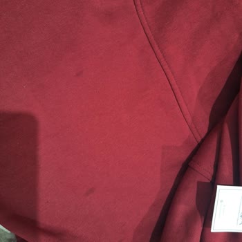 Zeyqa'dan Gelen Kusurlu Elbise İçin İade Reddi Ve Ücret İadesi Talebi