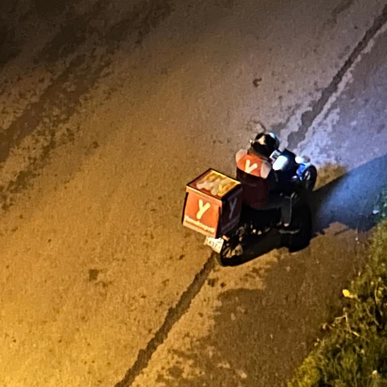 Kurye Kapıyı Çalmadan Ve Aramadan Siparişi İptal Edip Gitti