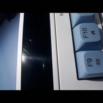 Defolu Klavye Ve Gecikmeli Teslimat Şikayeti