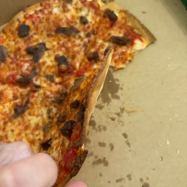 Migros Yemek'ten Sert İnce Hamurlu Pizza, Destek Yok, İade Talebi