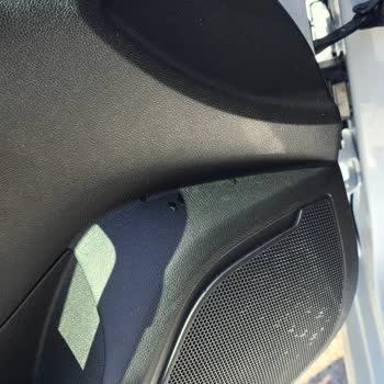 Yeni Renault Megane Ön Bölümde Su Alması Ve Araç Değişimi Talebi