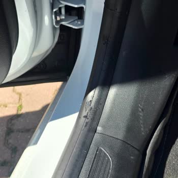 Yeni Renault Megane Ön Bölümde Su Alması Ve Araç Değişimi Talebi